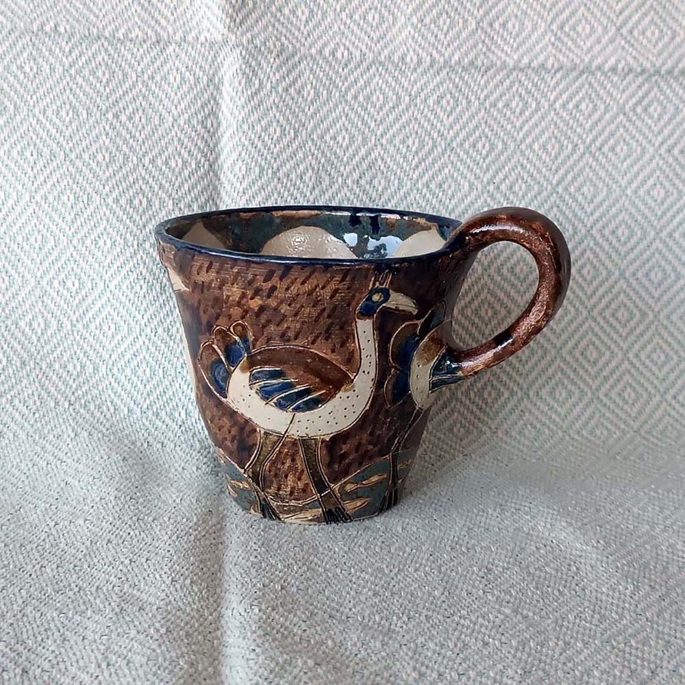 Teetasse mit Truthähnen im Regen - Handgefertigt von Eckart Meisel - Steinzeug